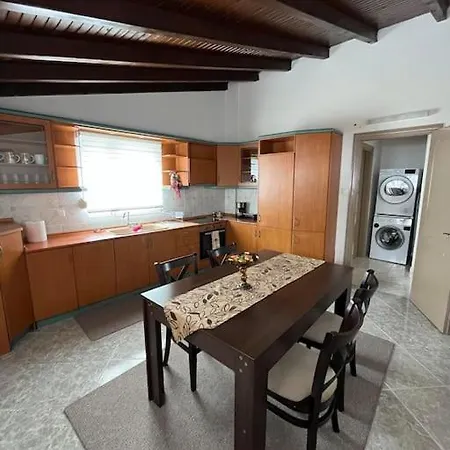 Апартаменты The Penthouse